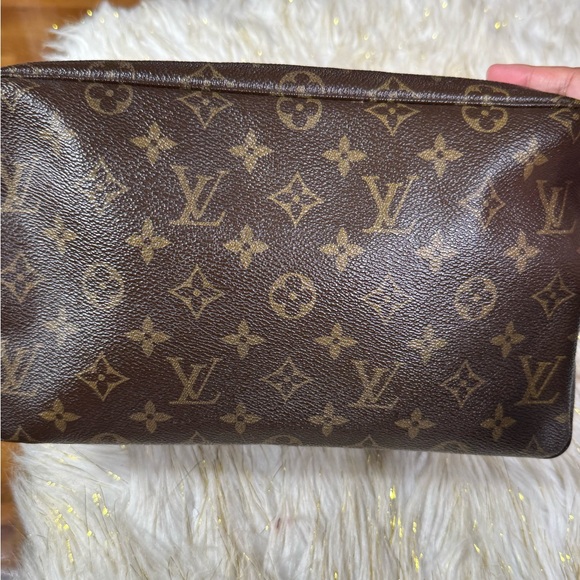 Louis Vuitton Trousse Pouch 28 monogram Cosmetic bag with duster - Picture 10 of 16